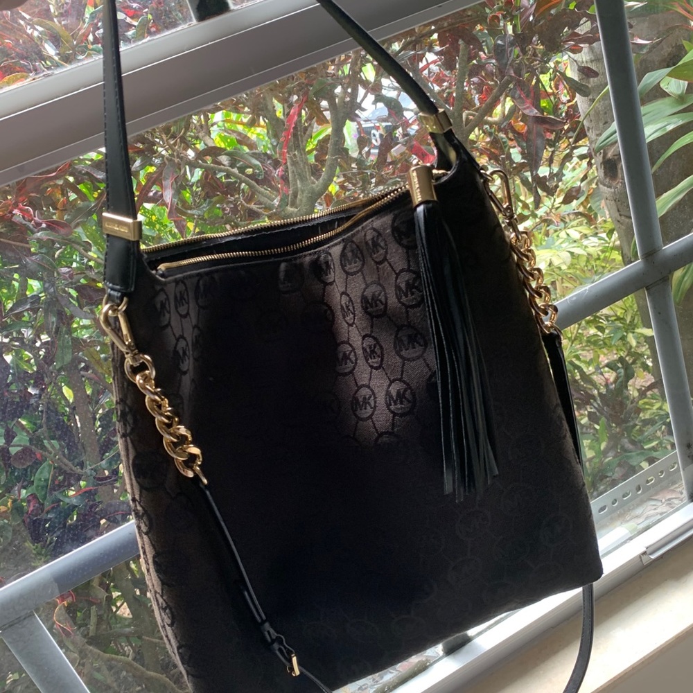Micheal Kors Bag